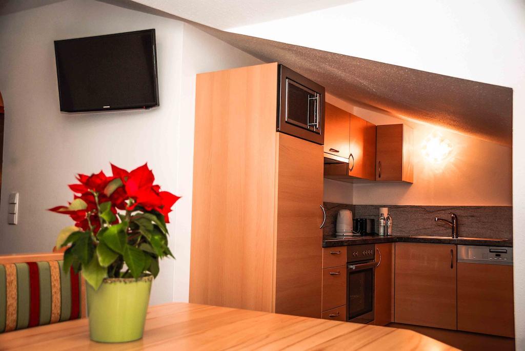 Komfort Appartement Royal Windberger Schladming Ruang foto