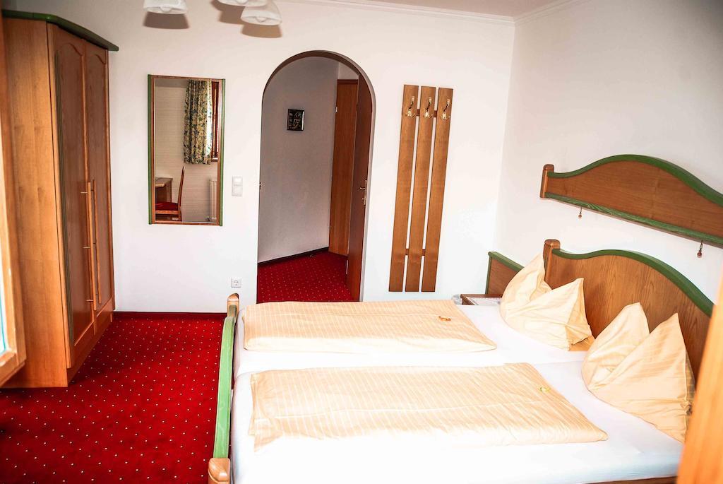 Komfort Appartement Royal Windberger Schladming Ruang foto