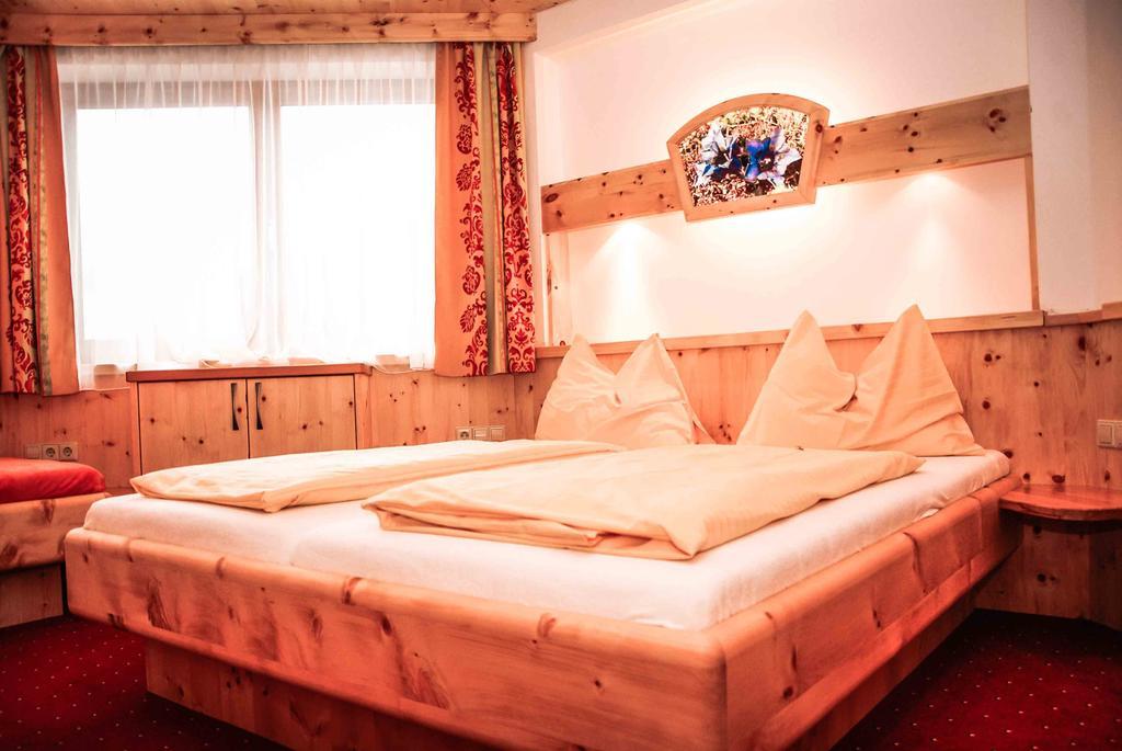 Komfort Appartement Royal Windberger Schladming Ruang foto